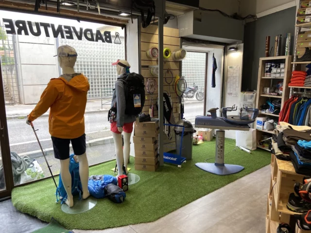 Intérieur du magasin historique Badventure à Aix-en-Provence