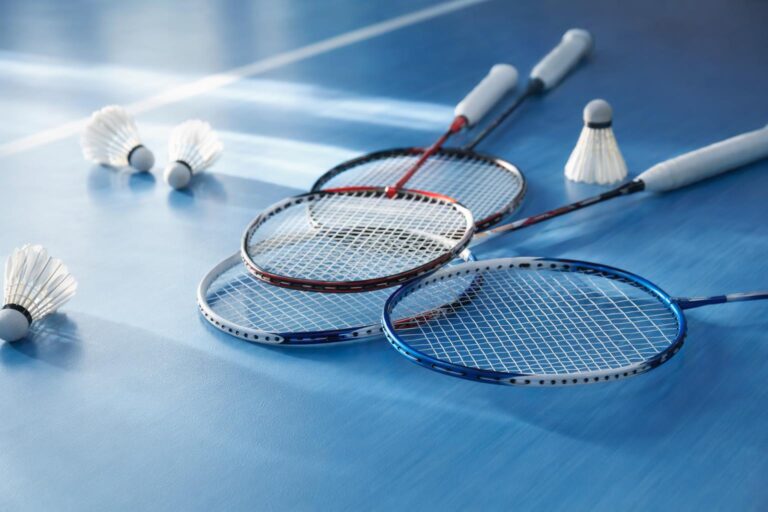 Raquette de badminton pas chère : choisir pour débuter